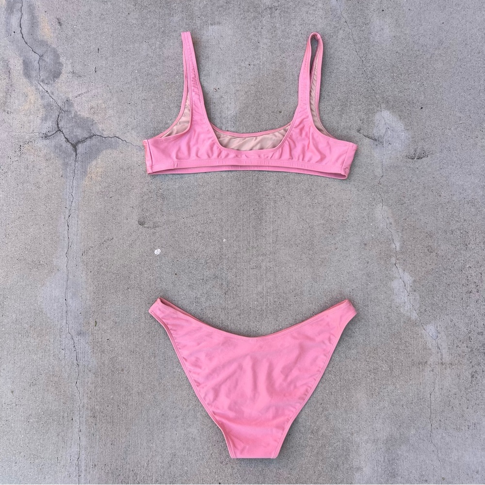 💕 Los Angeles Apparel Pink Bikini Set - Size Large - Picture 2 of 8